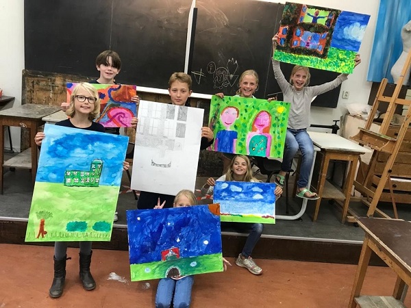 Foto-impressie kunstwerken jeugdleden bij de Mini opera&nbsp;Wassenaar